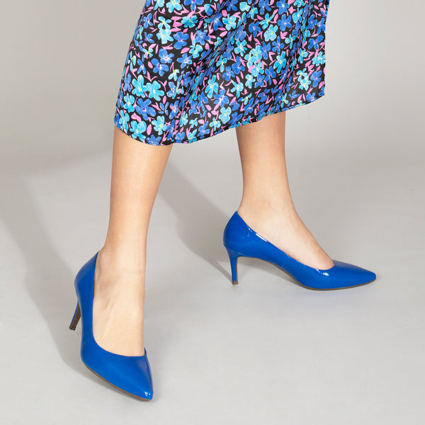 STILETTO - Zapatos de charol AZUL con tacón de aguja