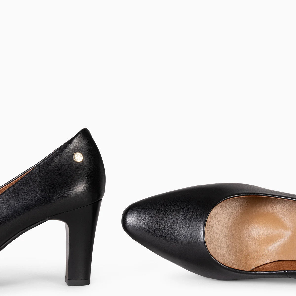 SABELA – Zapato de tacón medio NEGRO