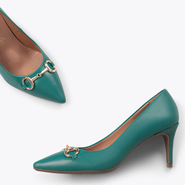 STILETTO ELEGANCE - Zapatos de tacón de aguja con adorno metalizado VER AQUA