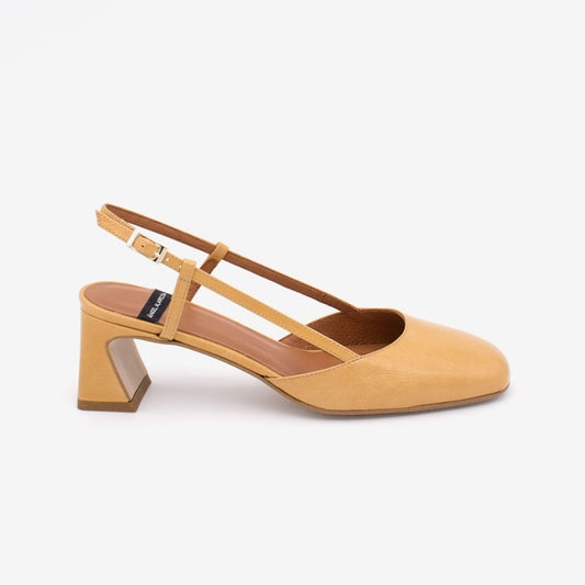 DARBY - Zapato destalonado tacón medio MOSTAZA