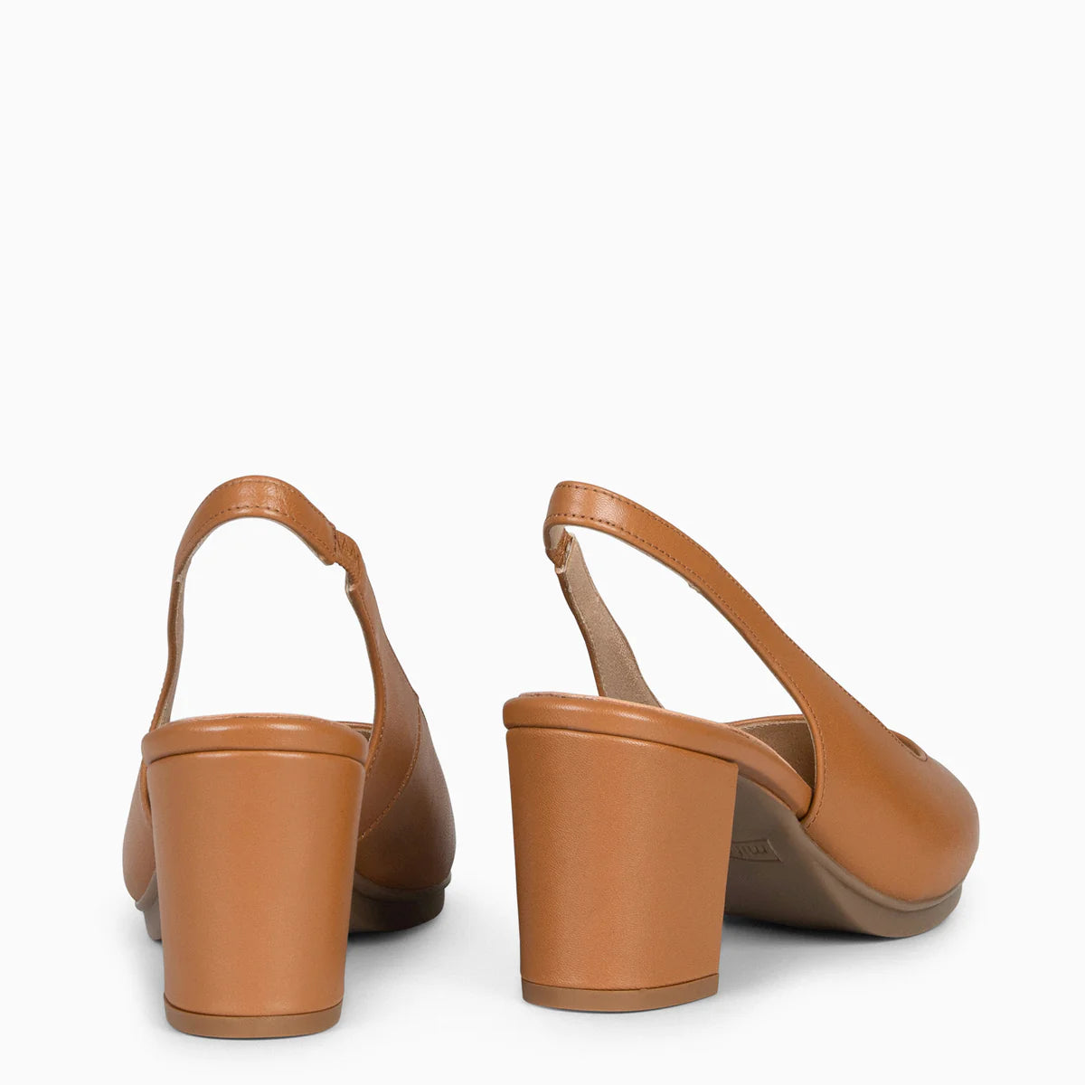 KYARA - Zapato destalonado CAMEL